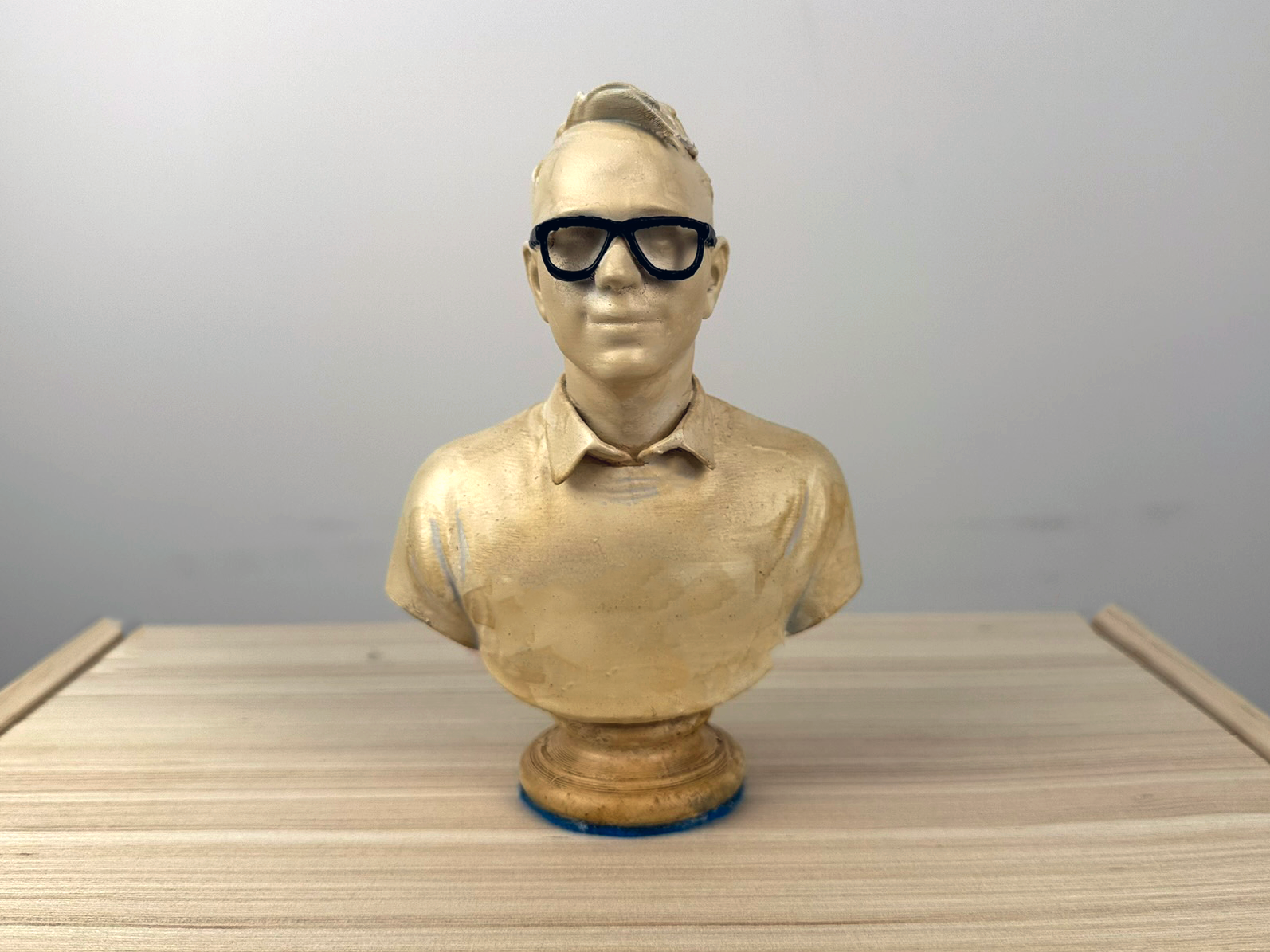 Your Face as a 3D-Printed Bust – Just Send a Photo